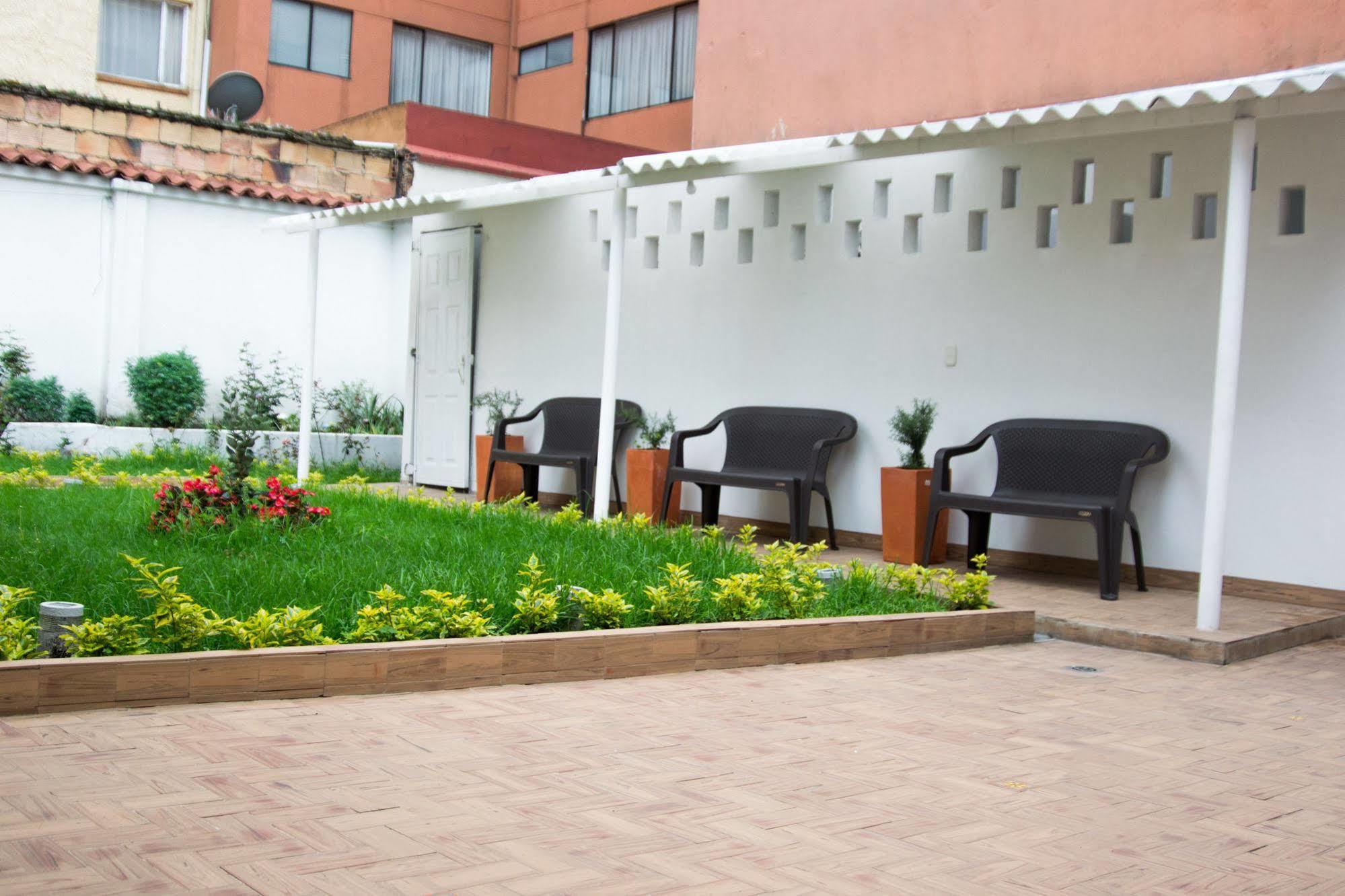 Hotel Casa Jota Bogotá Exterior foto